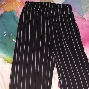 black and white striped loose pants
